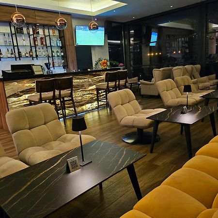 Glorius Hotel فيليس المظهر الخارجي الصورة
