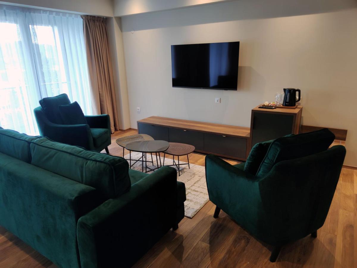 Glorius Hotel فيليس المظهر الخارجي الصورة