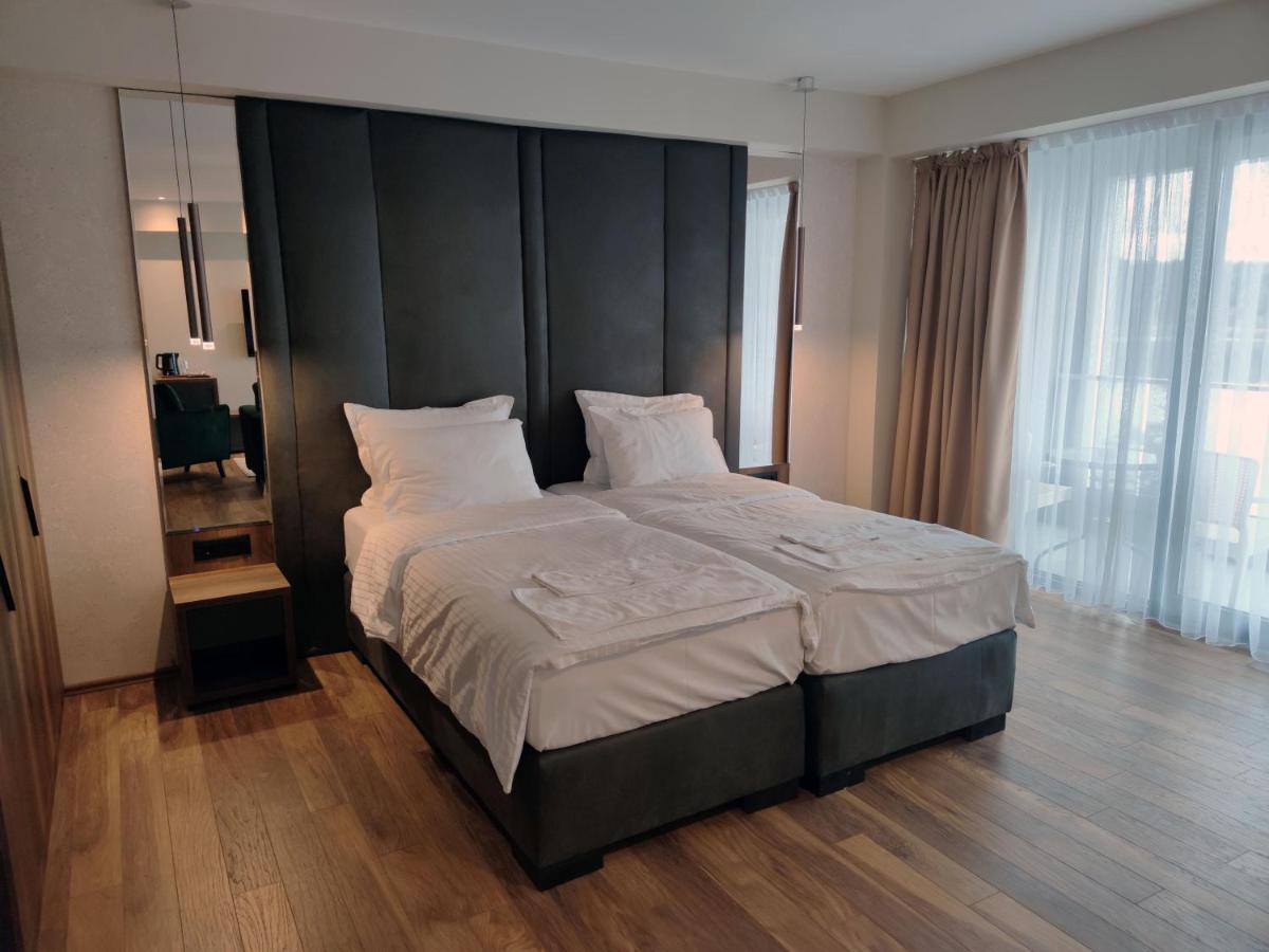 Glorius Hotel فيليس المظهر الخارجي الصورة